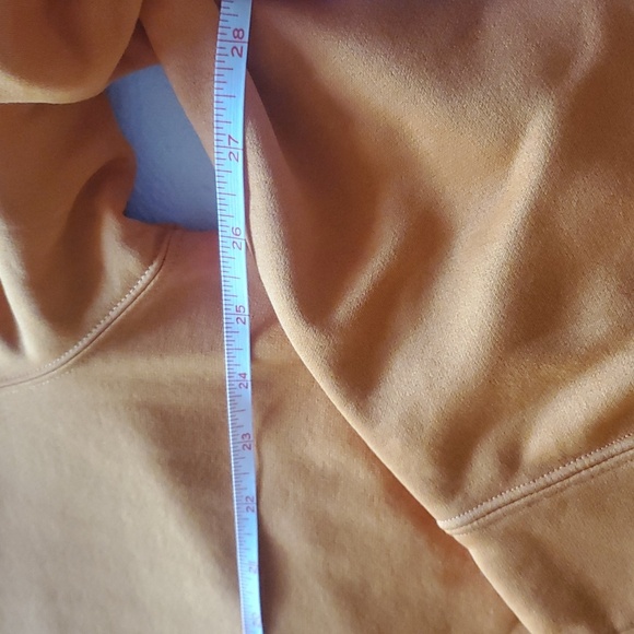 Under Armor Embroidered Graphic Long Sleeve Orange Sz. XL Hoodie - Picture 9 of 12